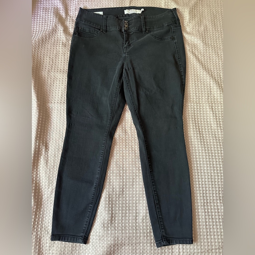 Torrid Black Jeggings Stylish and Comfortable 14S GUC